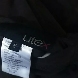 Trench coat w/faux fur inside